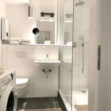 アパート Meerzeit Timmendorfer Mit Schwimmbad Und Sauna ティメンドルファー・シュトラント